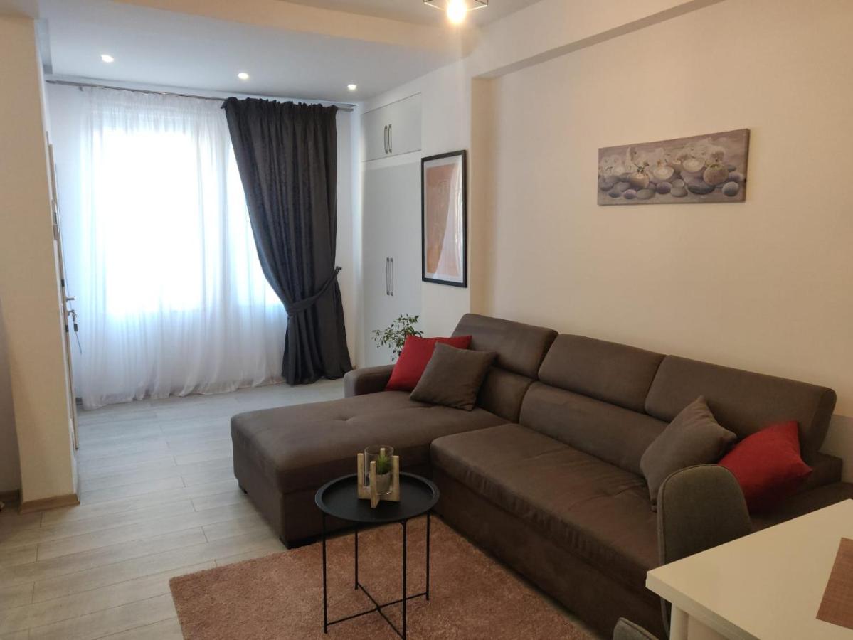 E&A Apartments Guesthouse Durres Exterior photo