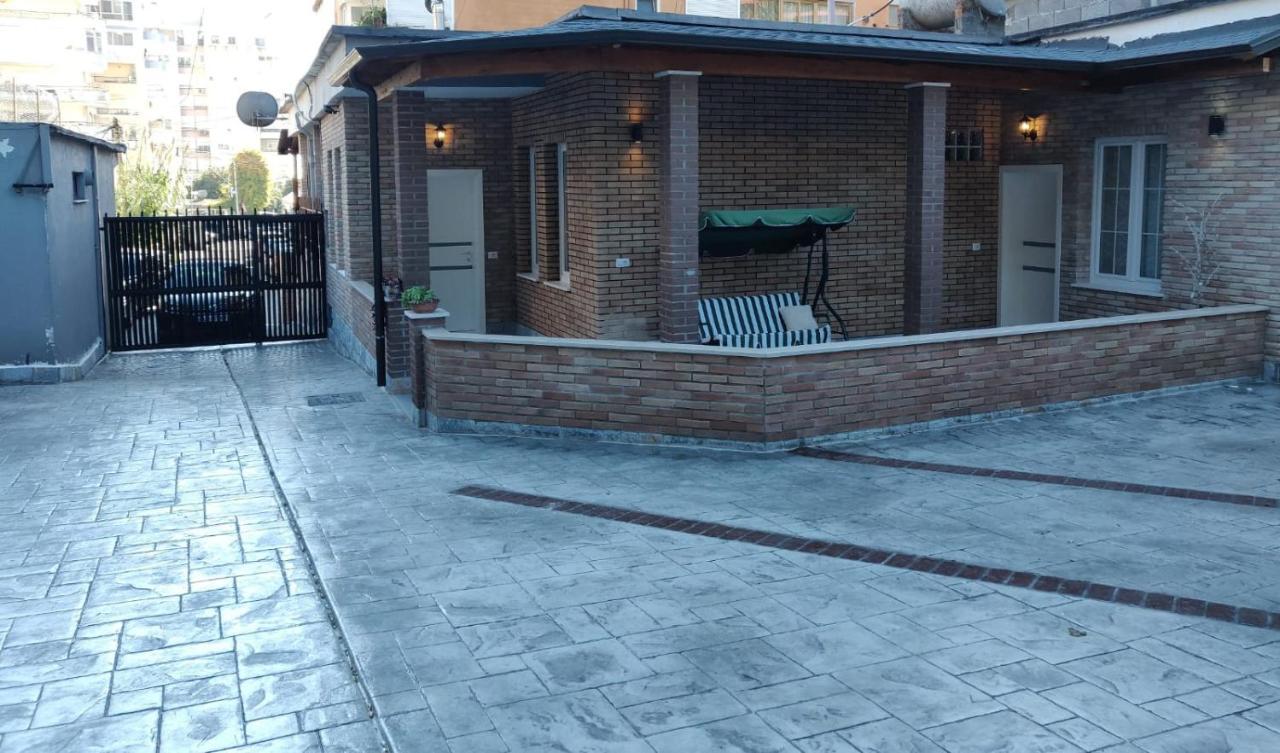 E&A Apartments Guesthouse Durres Exterior photo